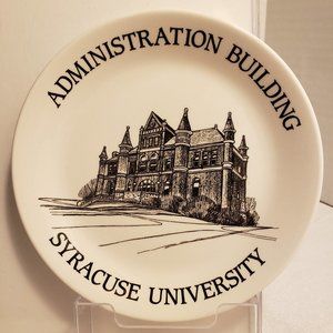 SYRACUSE UNIVERSITY ADMINISTRATION BUILDING PLATE SYRALITE CHINA - TRUE VINTAGE